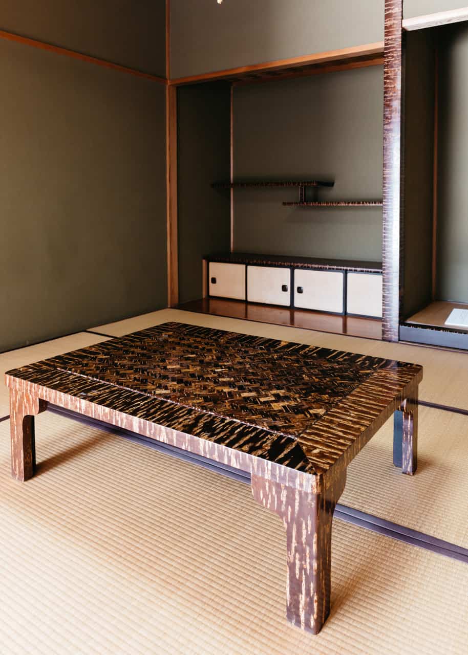 Muebles de madera de cerezo de Akita