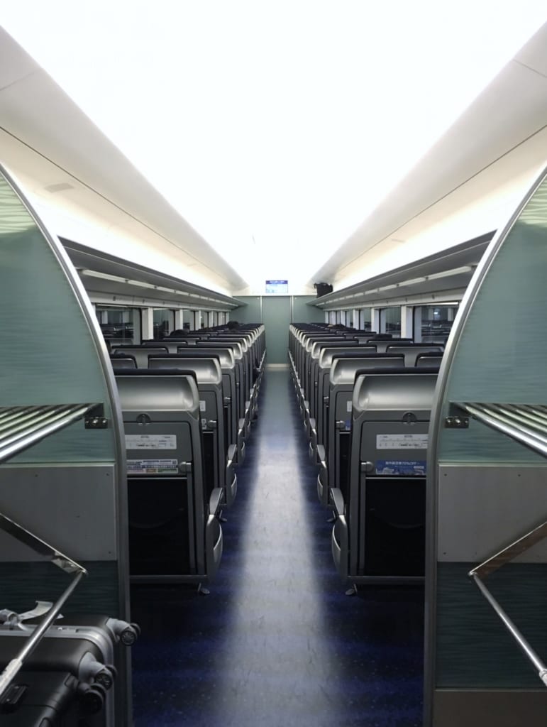 El interior del tren Skyliner