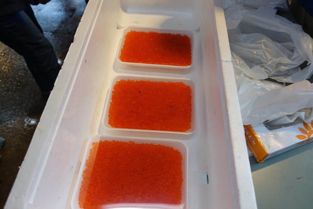 Huevas de salmón en Murakami, Niigata, Japón