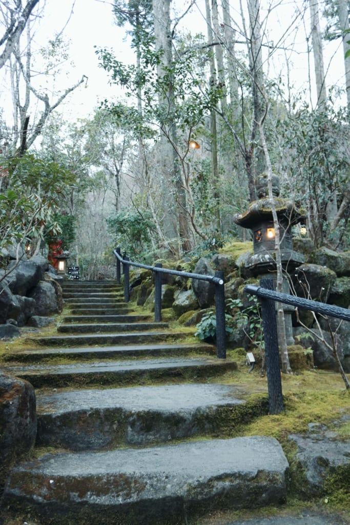 escaleras de aceso del ryokan