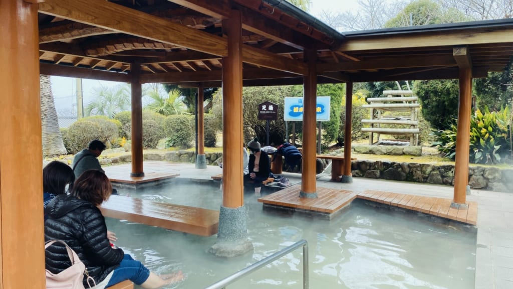 Onsen para los pies en Beppu, Oita, Japón