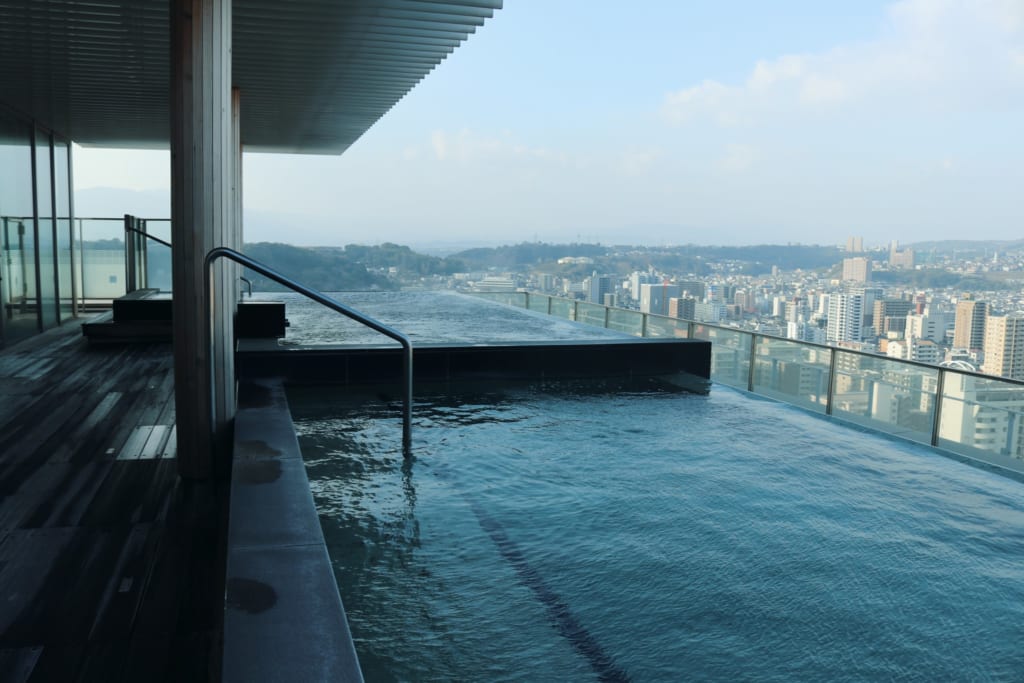 Disfrutando de un SPA japonés en Oita, Japón
