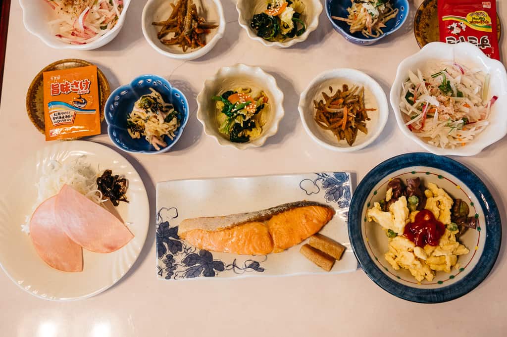 Desayuno típico japonés