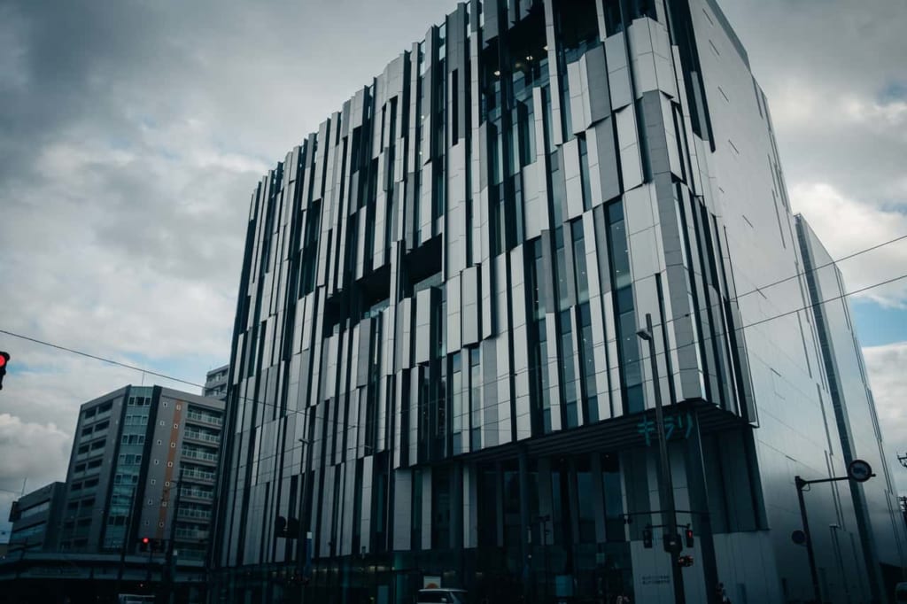 El exterior del Toyama Glass Art Museum.