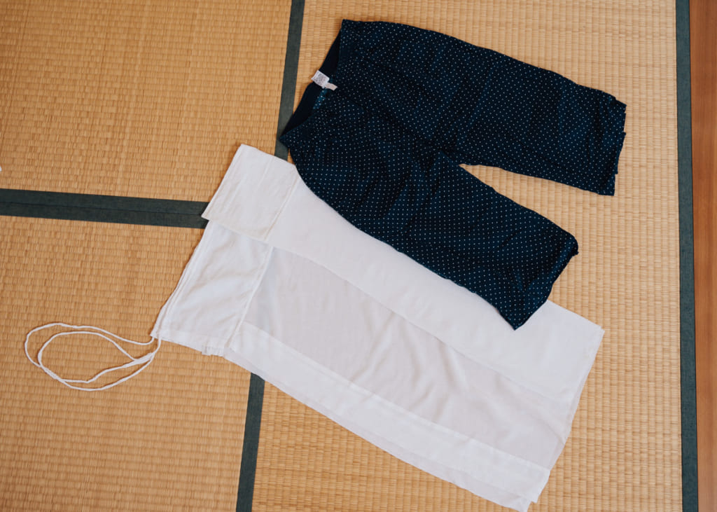 Susoyoke y pantalones de pescador.