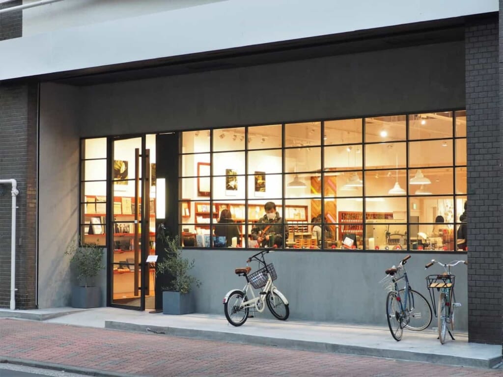 Exterior de la tienda