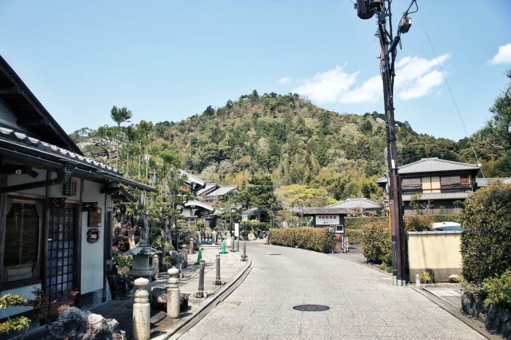Casas tradicionales en Saga Toriimono