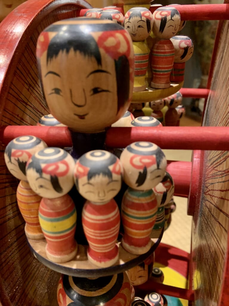 Las muñecas kokeshi