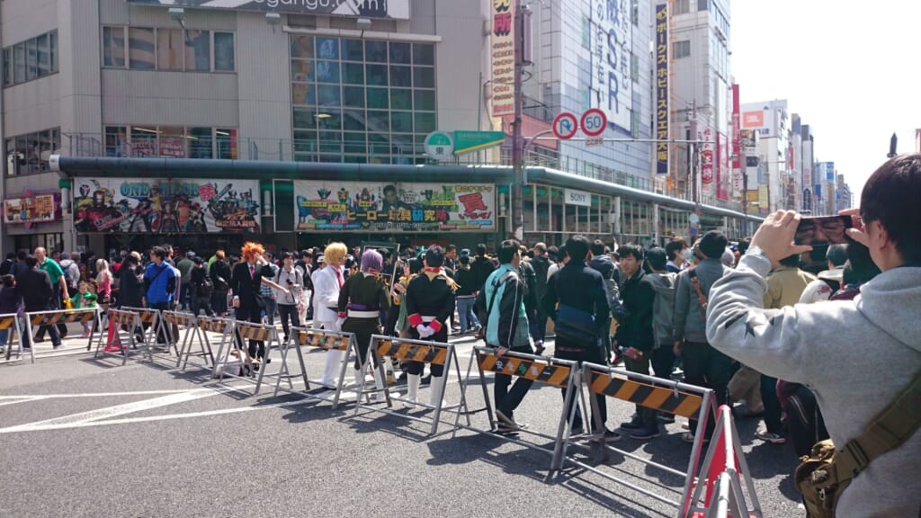 Nipponbashi durante el festival de cosplay de Osaka.