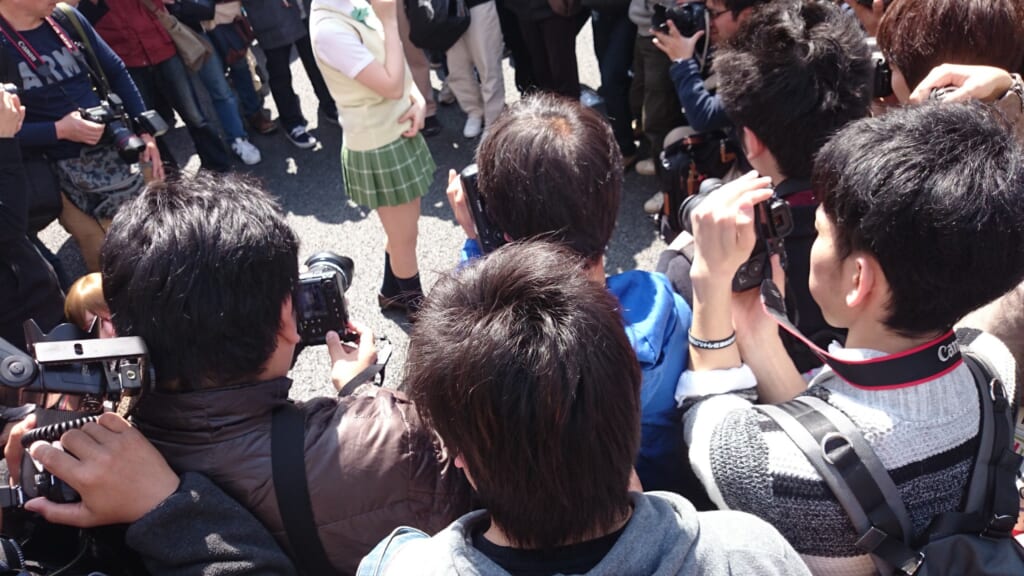 Colegiala en el festival de cosplay de Osaka.