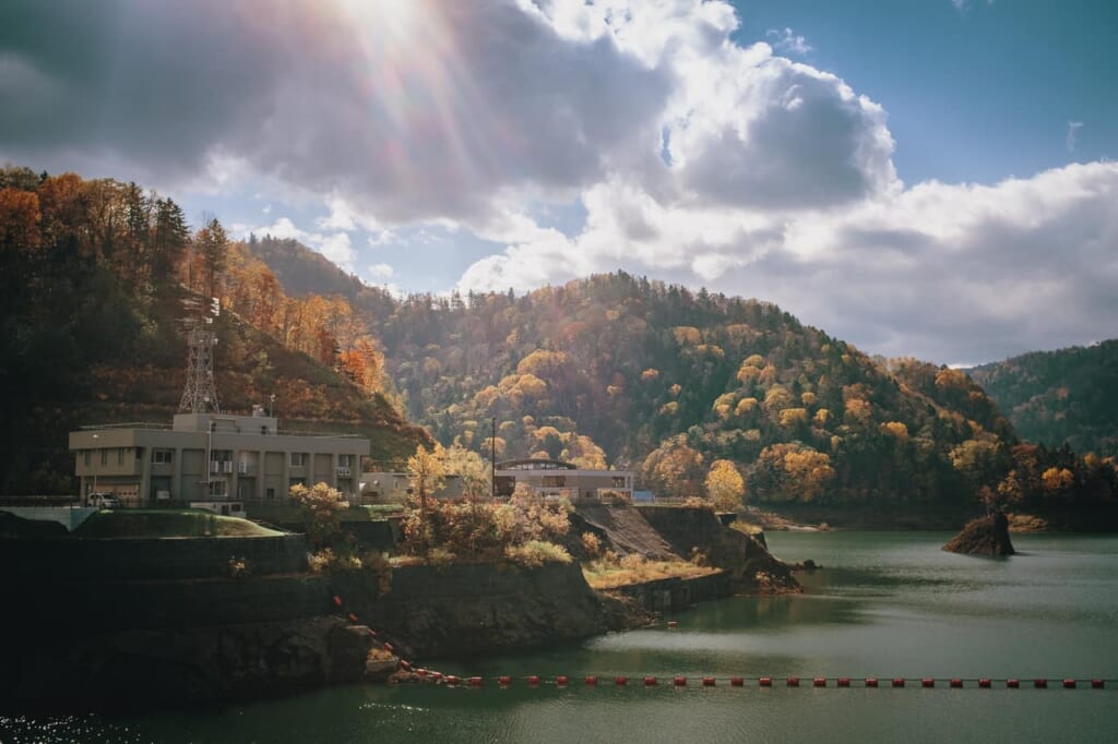El lago Hoheikyo en Hokkaido