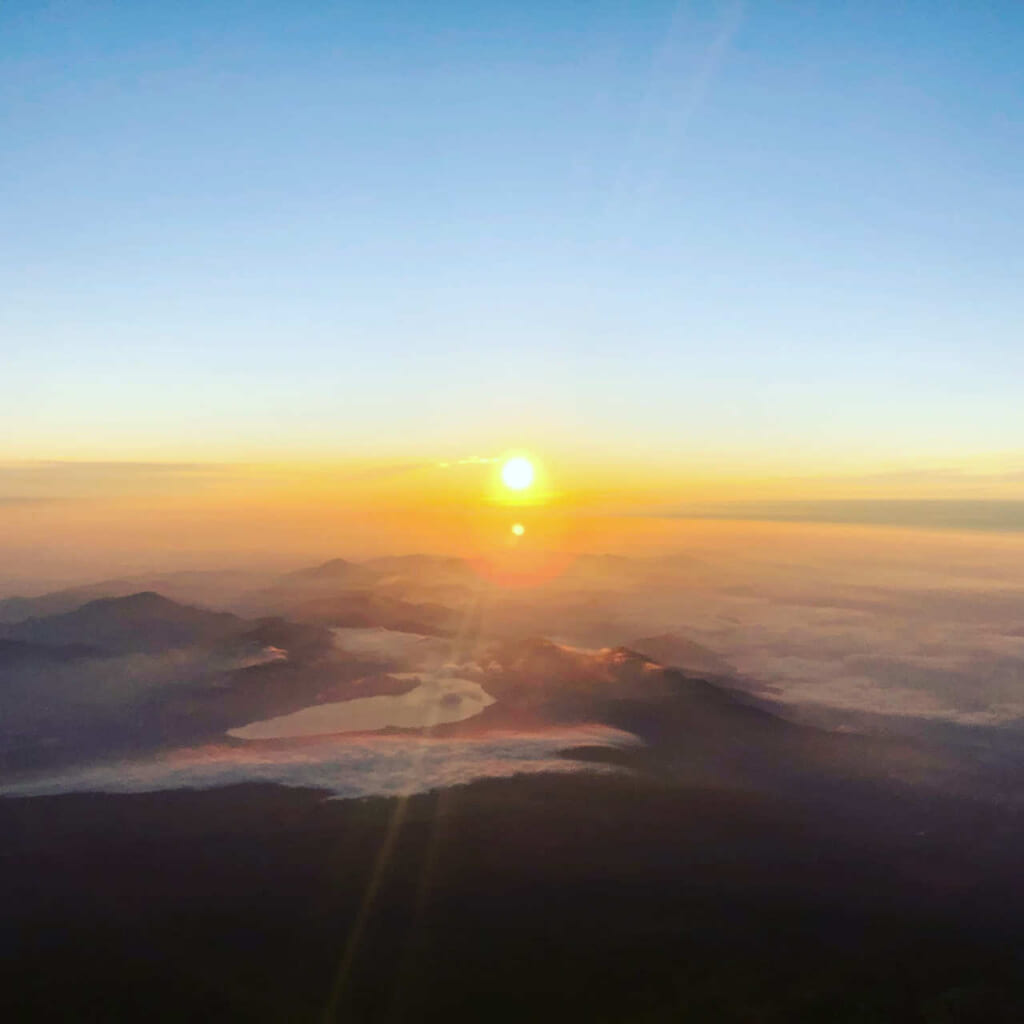 Amanecer en el Monte Fuji