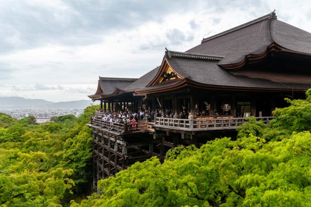 Kiyomizu-dera