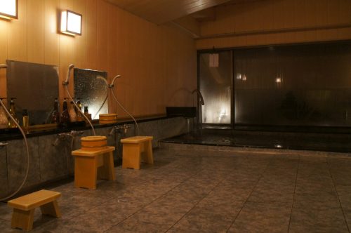 Übernachten in einem historischen Ryokan auf Enoshima