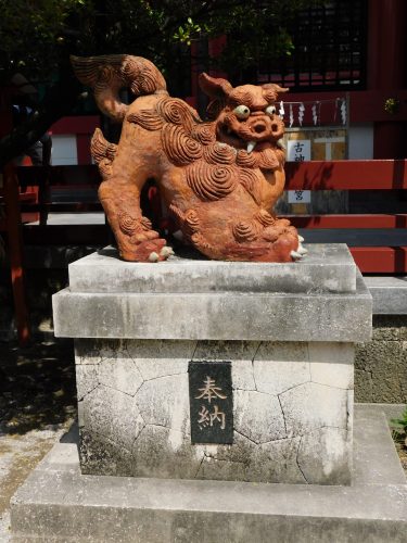 Ein Wintertag in Naha – Strand, Geschichte und Kultur