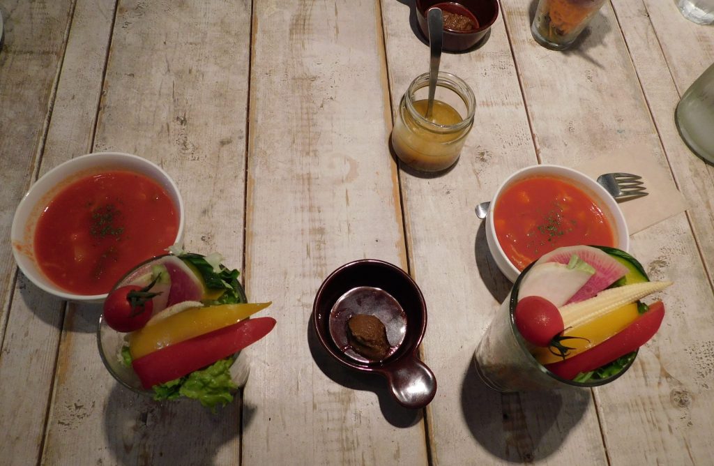 Vegane und vegetarische Restaurants in Tokio, Ain Soph in Shinjuku.