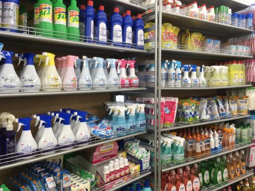 Ein japanischer 100-Shop. 