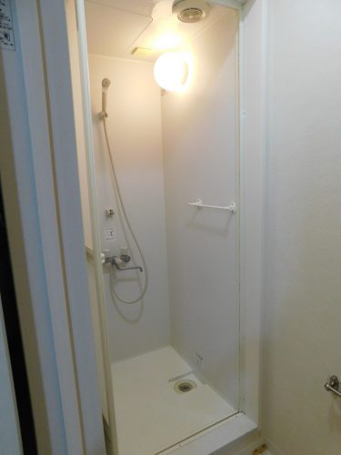 Jedr Hausbewohner muss auf Sauberkeit achten, auch in der Dusche.