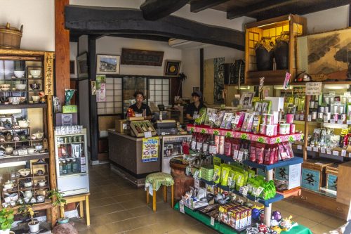 Japanische Teekultur in Murakami erleben, Japan.