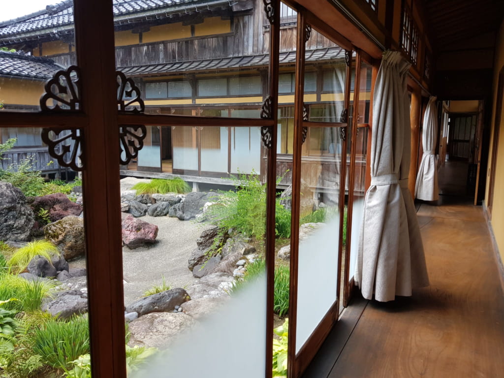 Die Asahi-Shuzo Sake BrauereiAsahi-Shuzo Sake Brauerei.