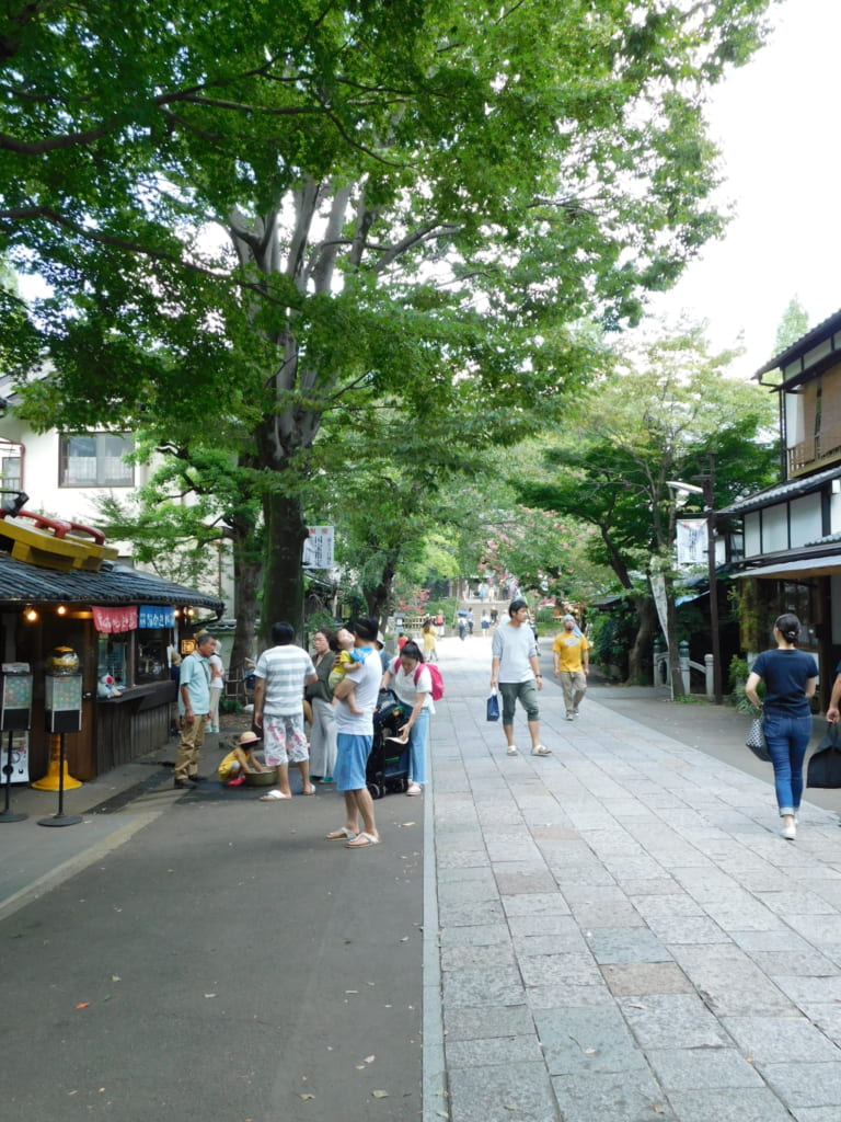 Die alten Straßen von Chofu.