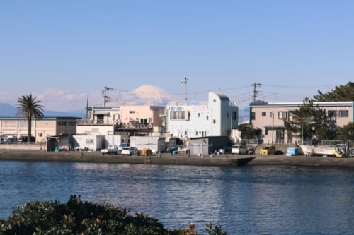Die Perlen von Enoshima: das Meer, Fisch und der Fuji