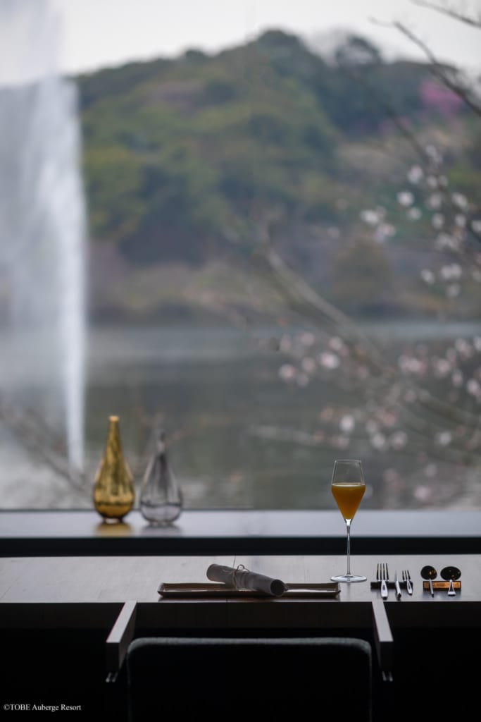 Frühstück im TOBE Auberge Resort.