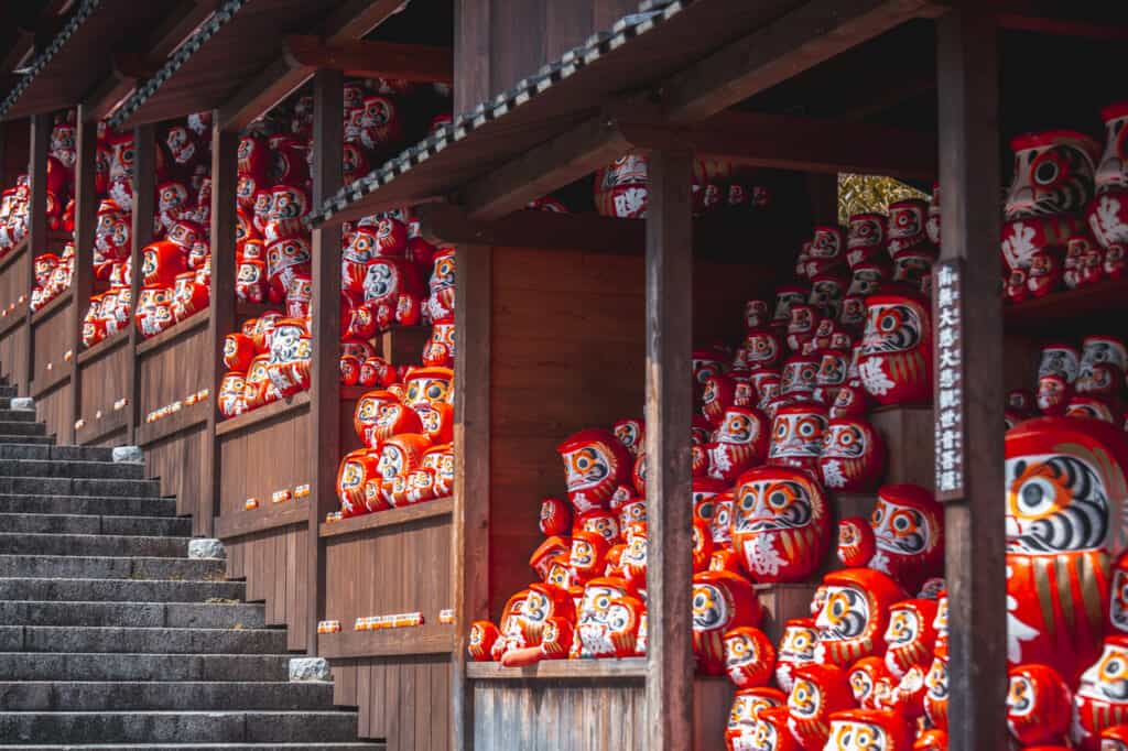 Katsuo-ji Tempel: Die Heimat des siegreichen Daruma