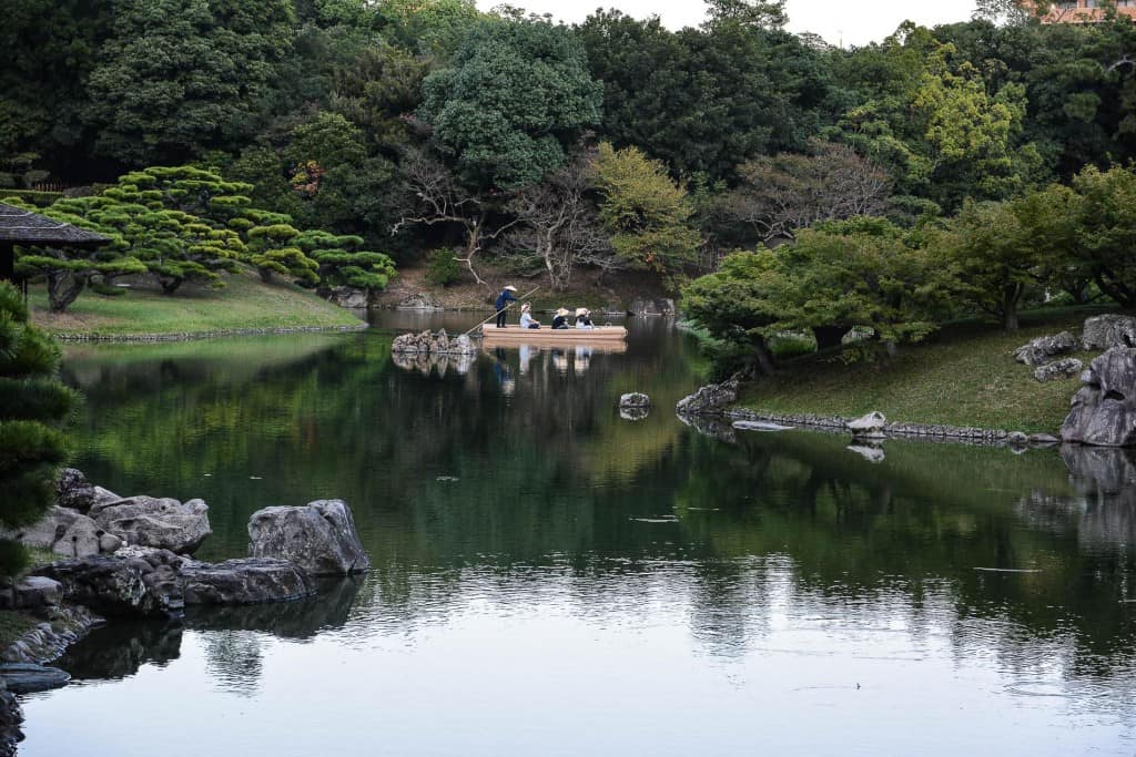 Der Ritsurin Park gehört zu den schönsten japanischen Gärten in Japan.