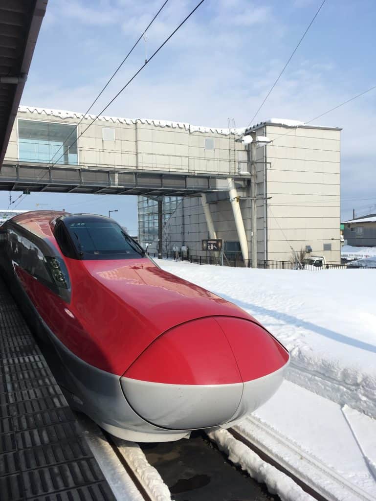 Der Komachi Shinkansen.