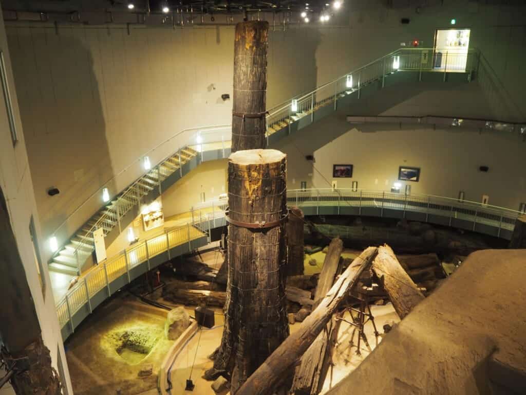 Das Sanbe Azukihara Buried Forest Museum in der Präfektur Shimane.