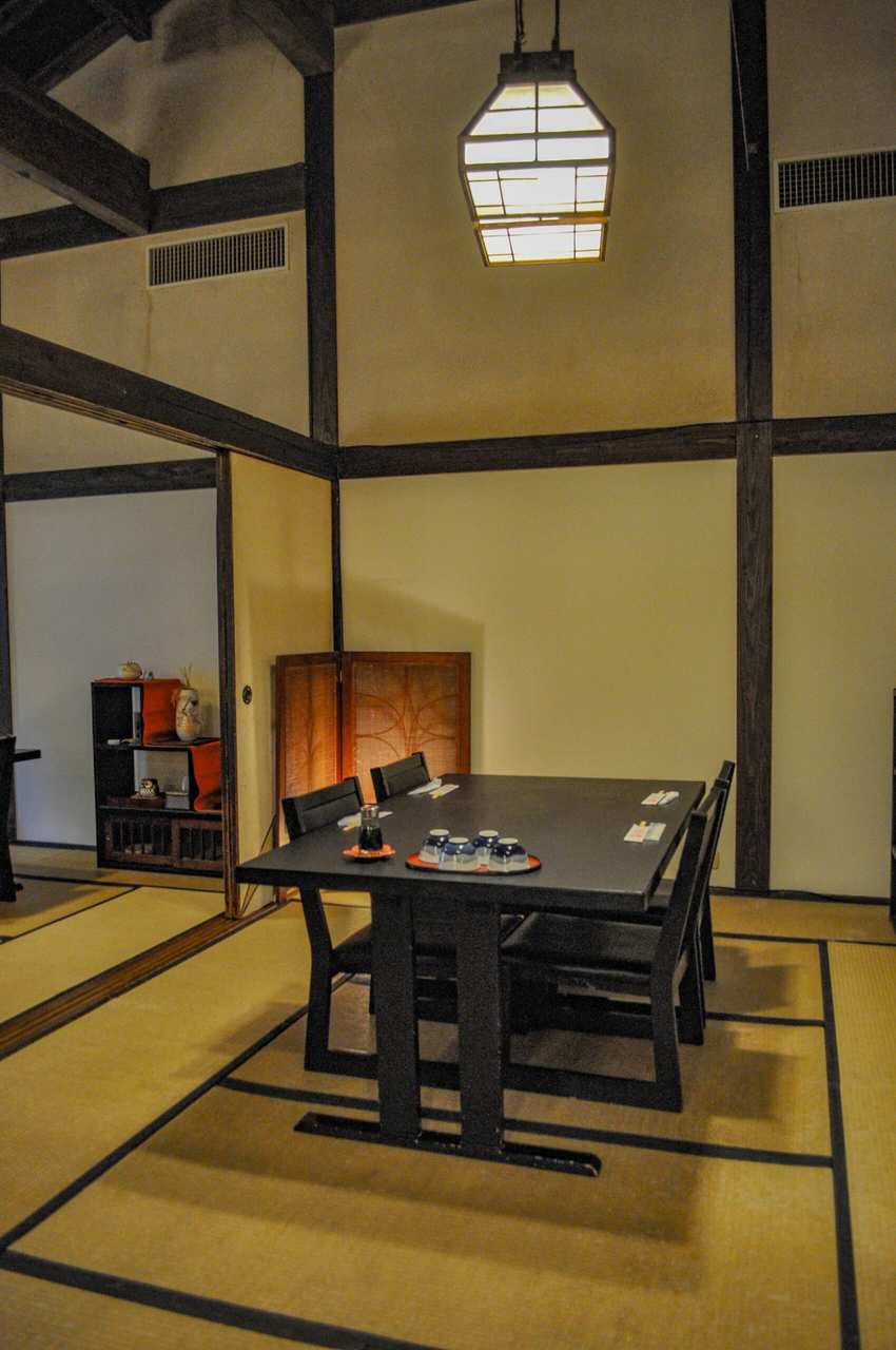 Restaurant im Ryokan Sakura Sakura Onsen, Japan.