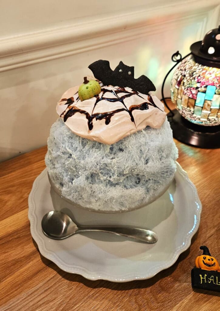 Kakigori mit Halloweendesign